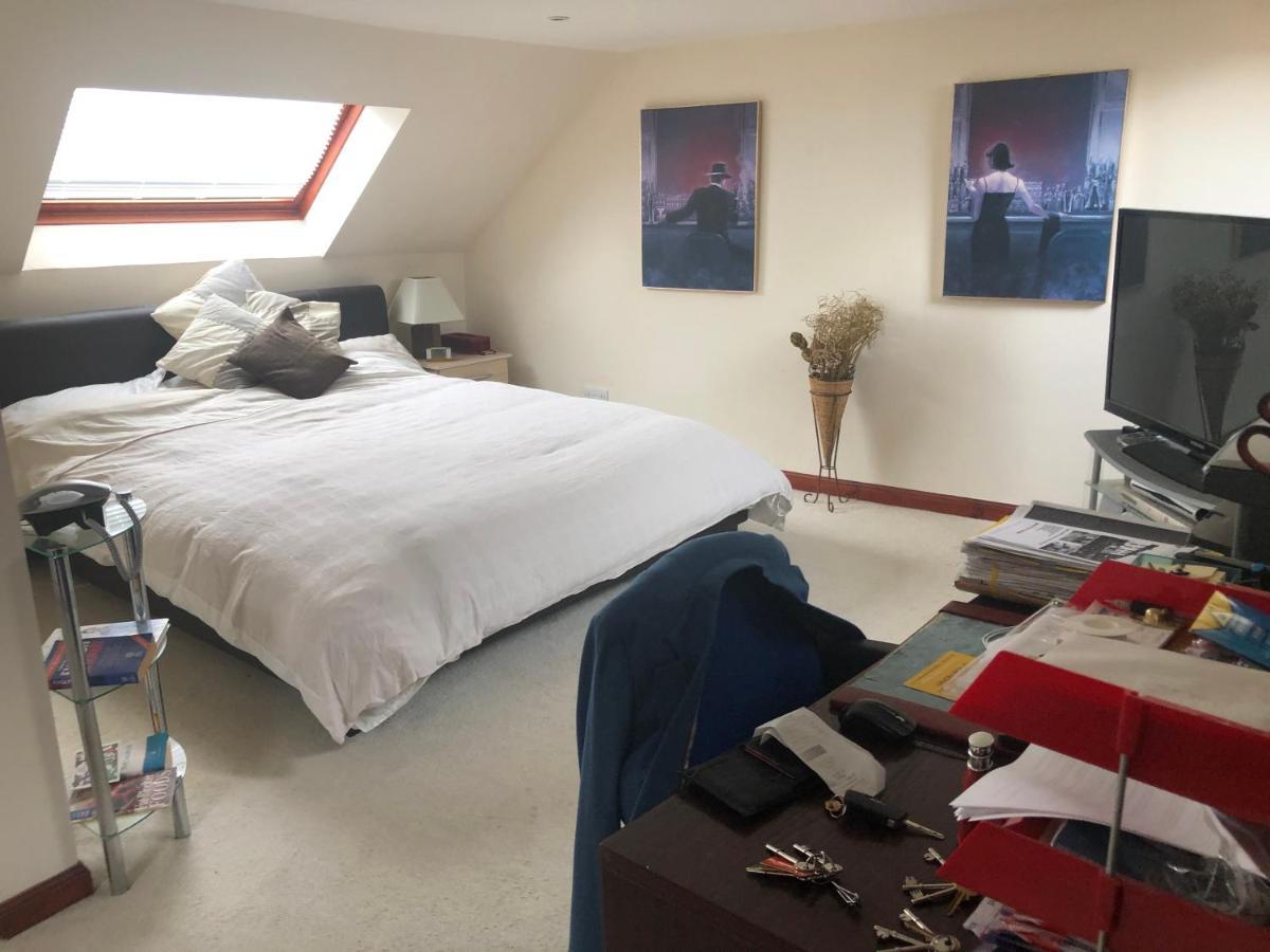 Executive Serviced Apartments 2 Forfar Esterno foto